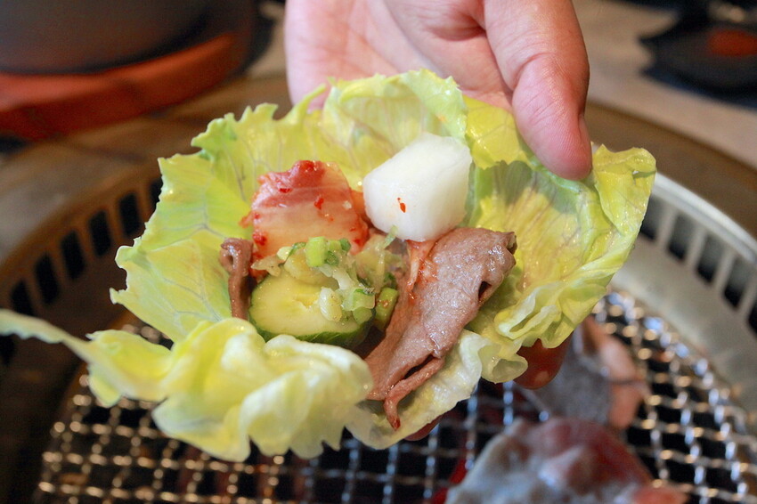 吃。台南美食|安平區。「肉次方 燒肉放題 台南府前店」台南最難訂到日式燒肉吃到飽,王品旗下肉次方南部唯