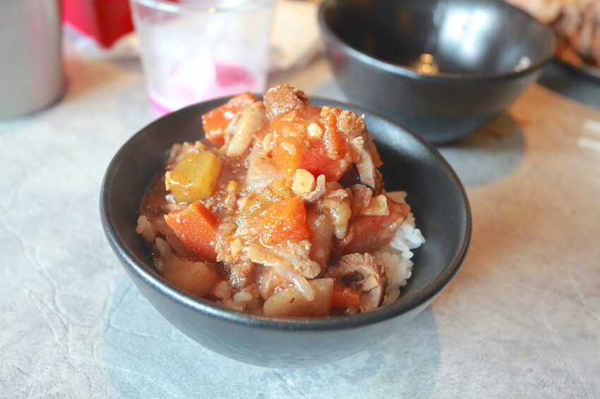 吃。台南美食|安平區。「肉次方 燒肉放題 台南府前店」台南最難訂到日式燒肉吃到飽,王品旗下肉次方南部唯