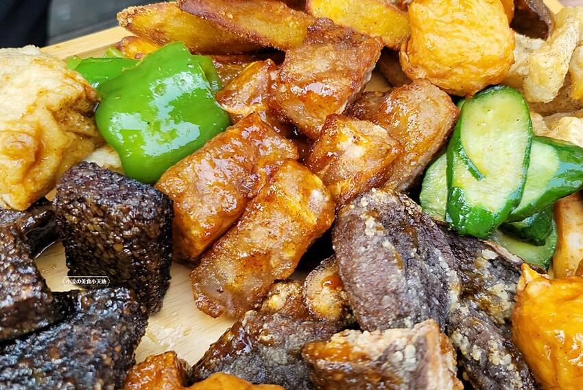 炸物控必收!!隱藏在透天厝裡的低調鹹酥雞炸物,獨門秘製沾醬現點現炸超唰嘴!!