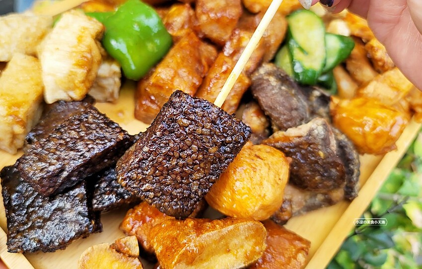 炸物控必收!!隱藏在透天厝裡的低調鹹酥雞炸物,獨門秘製沾醬現點現炸超唰嘴!!