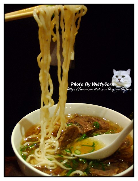 清爽卻好吃的牛肉麵-牛店(台北萬華)