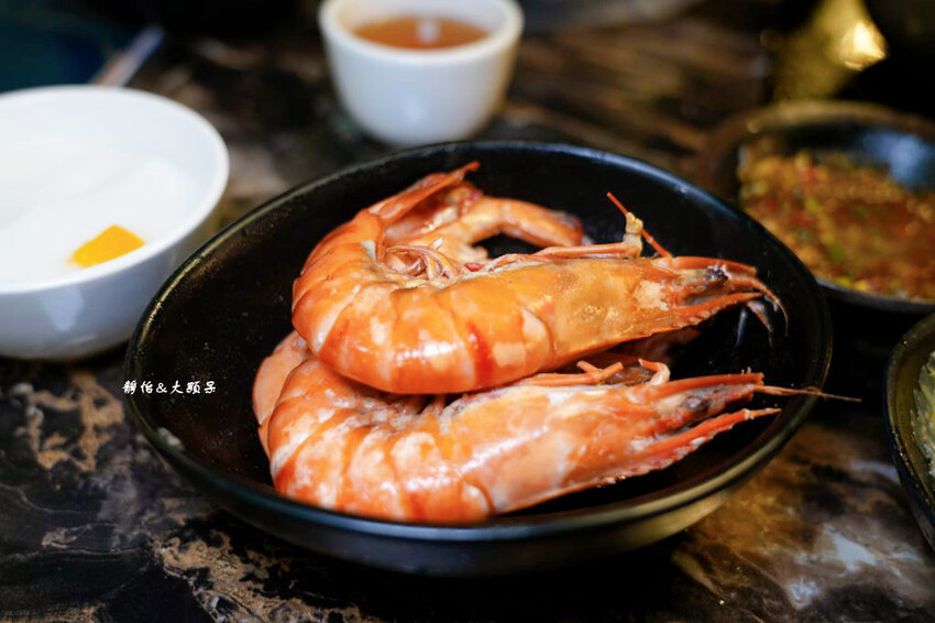 丰明殿 第一涮涮鍋殿堂 圓山殿，冰淇淋、飲料無限自助，圓山站