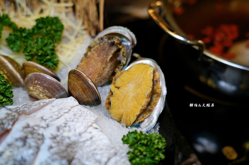 丰明殿 第一涮涮鍋殿堂 圓山殿，冰淇淋、飲料無限自助，圓山站