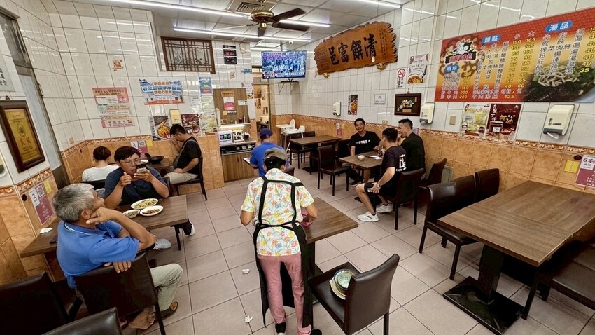 【雲林土庫美食】在地人才知道的神店!張家牛肉麵激推滷味+水餃 【雲林土庫美食】在地人才知道的神店!張家牛肉麵激推滷味+水餃