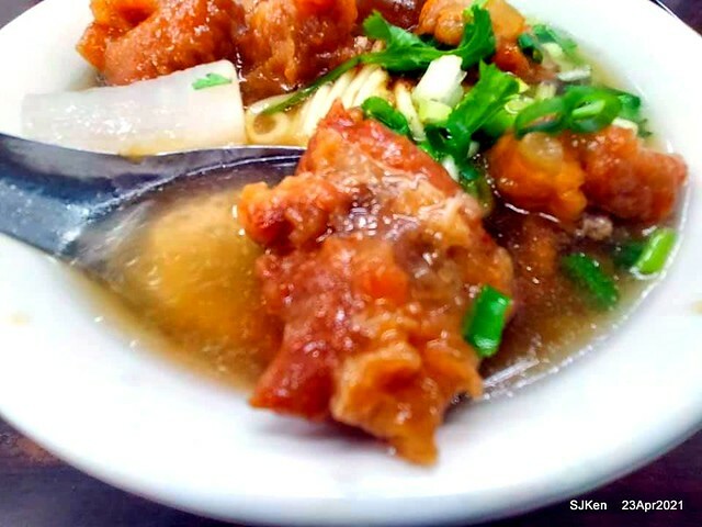 「西門町楊排骨酥麵」(Spare Ribs Noodle), Taipei, Taiwan, SJKen, Apr 23, 2021.