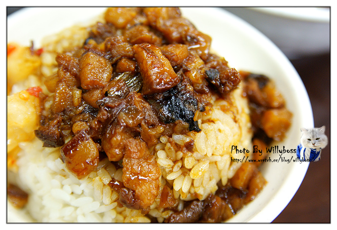 正宗五十年老店－楊排骨酥麵(台北萬華)