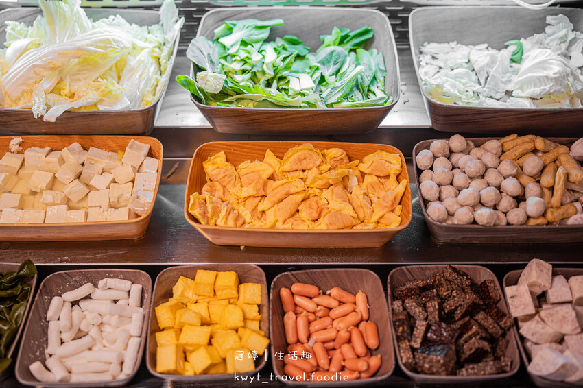 桃園火鍋吃到飽_山崎昆布鍋物藝文店，260元實現蔬菜自由，四