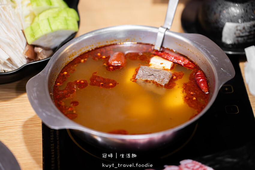 桃園火鍋吃到飽_山崎昆布鍋物藝文店，260元實現蔬菜自由，四