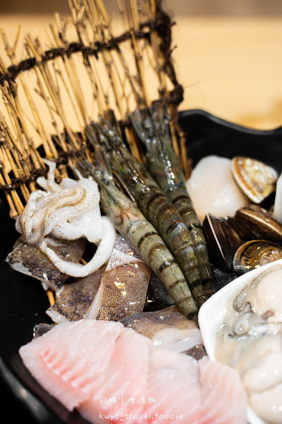 桃園火鍋吃到飽_山崎昆布鍋物藝文店，260元實現蔬菜自由，四