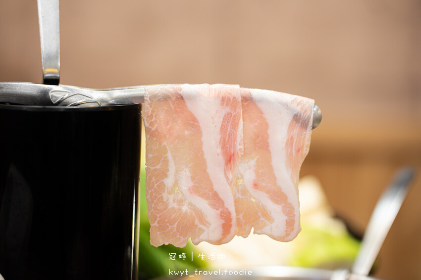 桃園火鍋吃到飽_山崎昆布鍋物藝文店，260元實現蔬菜自由，四