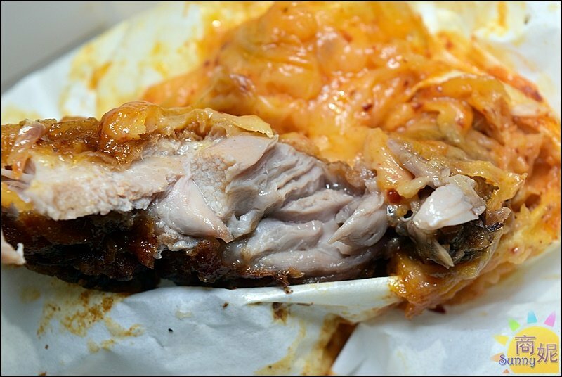 韓金量|一中中友逛街美食懷念韓國味!皮酥肉嫩一咬爆汁必點韓式炸雞.辣醬雞翅.雞腿排-商妮吃喝遊樂