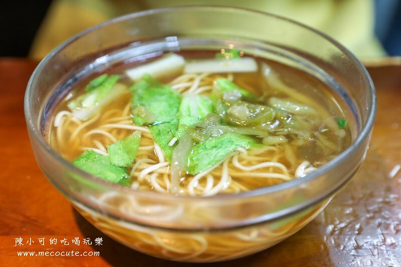 台北市萬華區【西門町美食】金滿園排骨,萬華超過50年排骨飯推薦