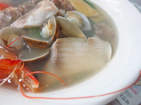 【台北美食】巧雅麵食館-豐富配料的麵食館