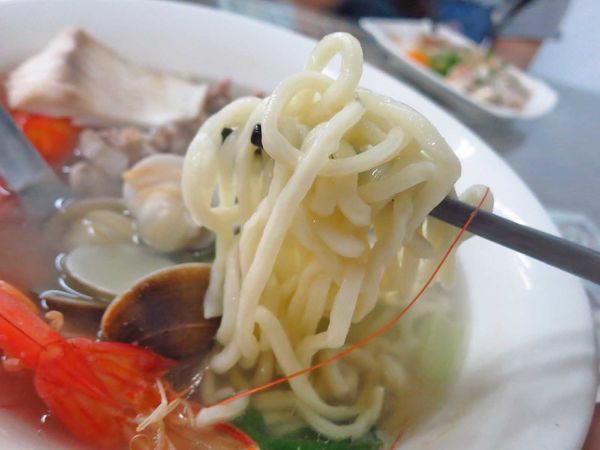 【台北美食】巧雅麵食館-豐富配料的麵食館