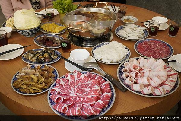 DSC02758-貢鍋共鍋麻辣鍋專賣店.JPG