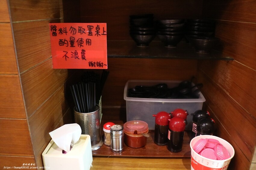 【台北萬華區】萬華美食60年老店『麗珠什錦麵』到底是麗珠什錦麵好吃,還是名廚什錦麵好吃?