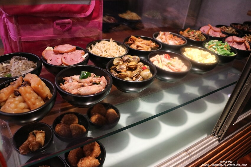 【台北萬華區】萬華美食60年老店『麗珠什錦麵』到底是麗珠什錦麵好吃,還是名廚什錦麵好吃?