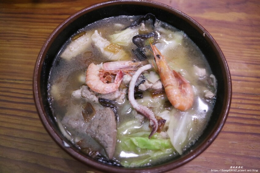 【台北萬華區】萬華美食60年老店『麗珠什錦麵』到底是麗珠什錦麵好吃,還是名廚什錦麵好吃?