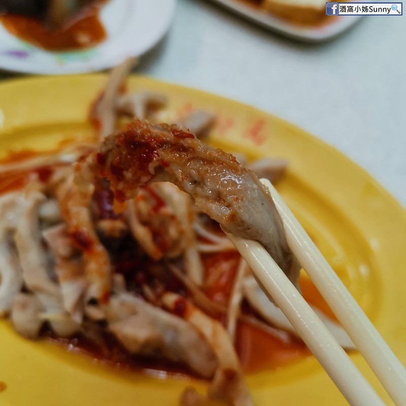 龍山寺捷運站美食 香佳旗魚米粉湯
