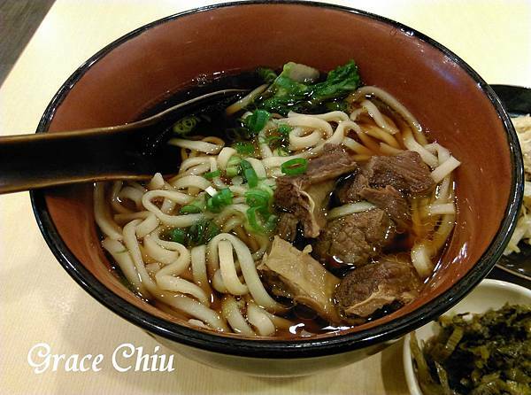 三商巧福 牛肉麵連鎖