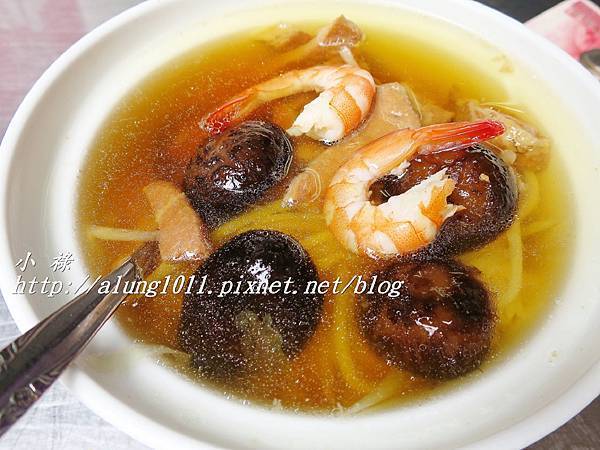 石精臼蚵仔煎 (11).JPG