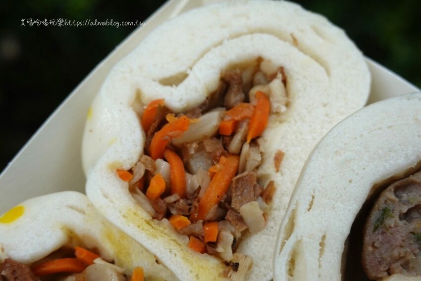 〖元氣genki包子〗讓外地鄉民吃驚！北部10元也能買到鮮肉包．大菜獅子頭也包進去．大家買都是一大袋 - 艾瑪▪ 享受吃喝玩樂札記