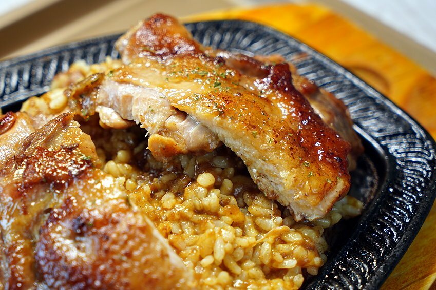 【彰化員林】王牪牛排.2D漫畫+軌道自動送餐的平價牛排店,好拍又好吃!