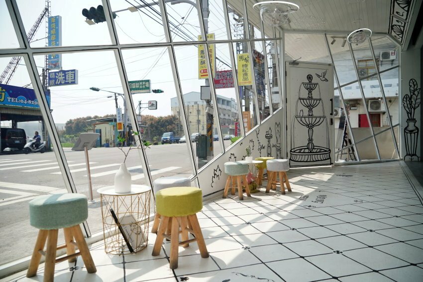 【彰化員林】王牪牛排.2D漫畫+軌道自動送餐的平價牛排店,好拍又好吃!