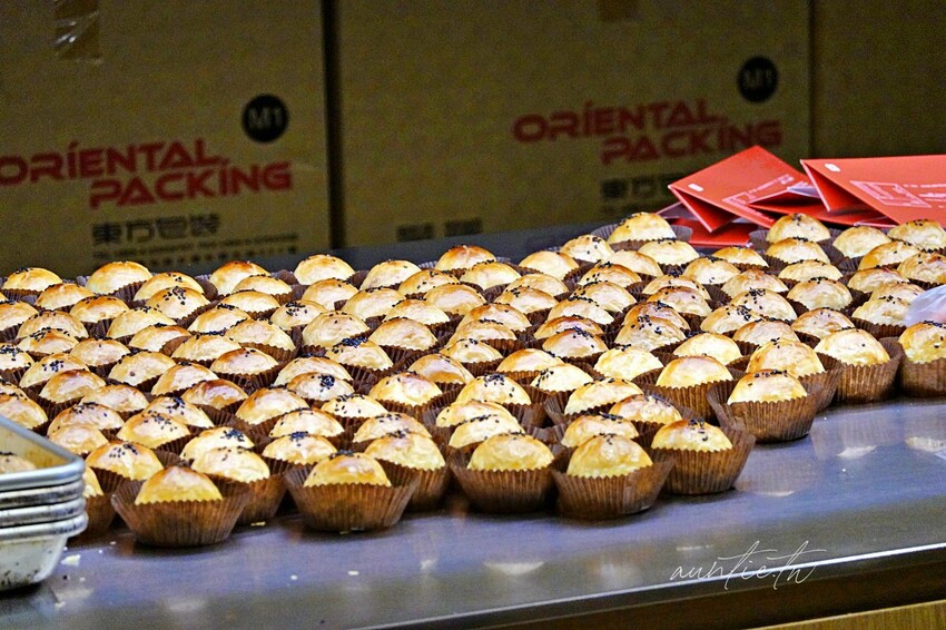 【台中】不二糕餅 (原不二製餅),酥鬆香濃吃到猛掉渣,台中蛋黃酥推薦