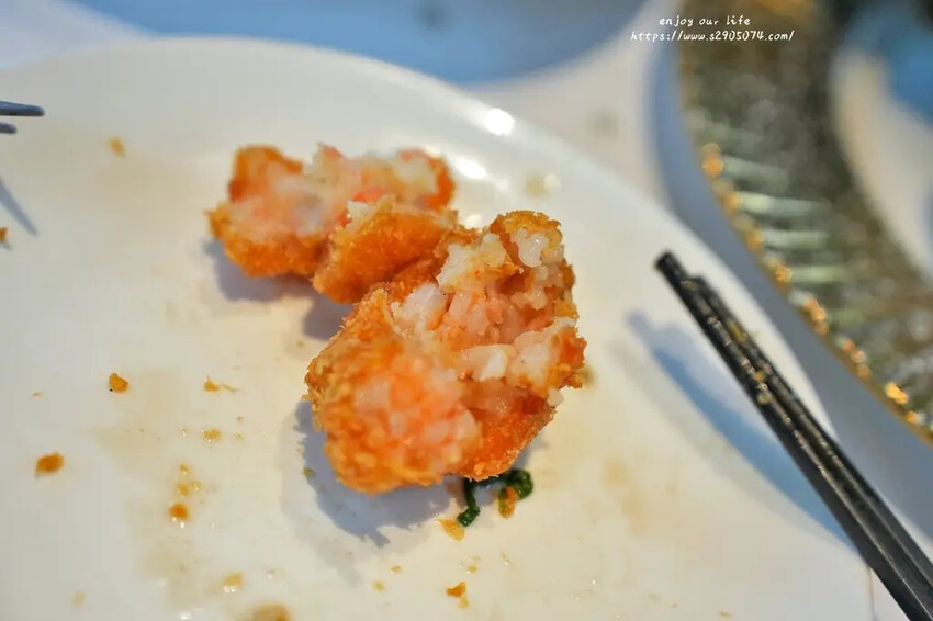 高雄泰菜攻略！夜泰美淨園農場店玻璃屋包廂超有Fu，親子同遊的好去處。