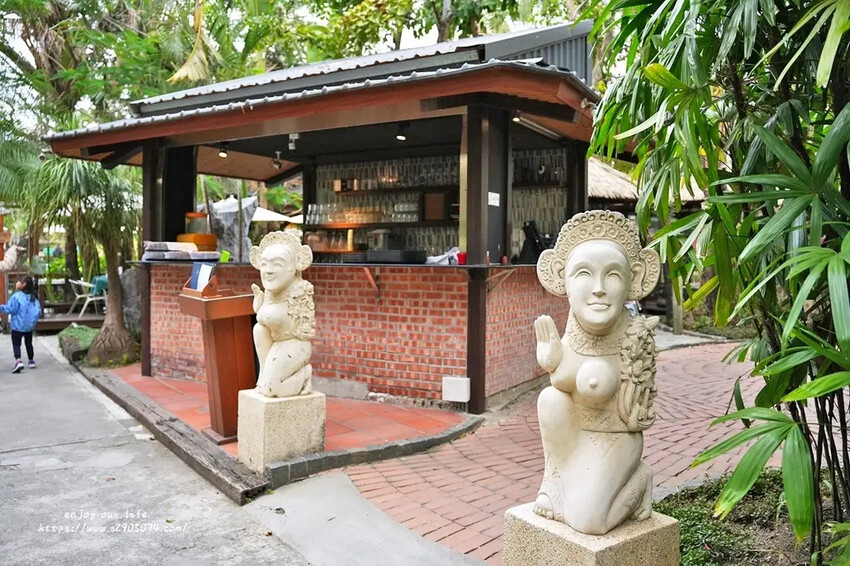 高雄泰菜攻略！夜泰美淨園農場店玻璃屋包廂超有Fu，親子同遊的好去處。