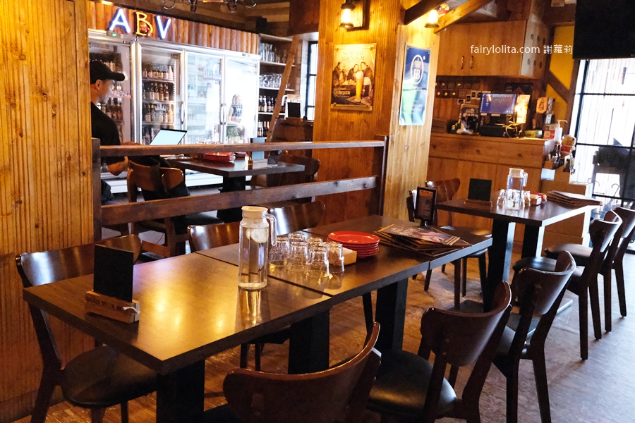 精釀控+吃貨的天堂！300+啤酒搭配狂嗑美食，超滿足！