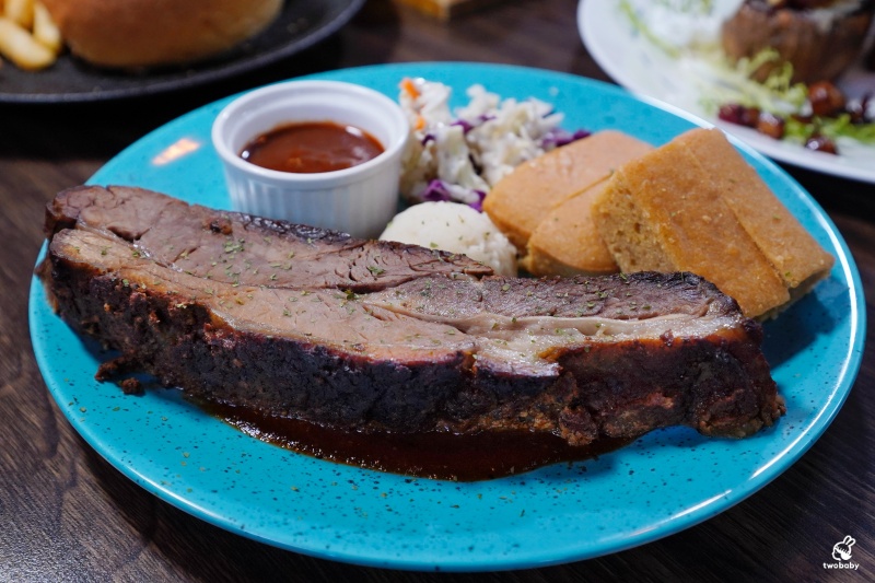 台北市大安區台北美式餐酒館推薦|ABV美式餐酒館敦化店 精釀啤酒300款 × 愛達荷州限定美食 × 美式經典必吃推薦