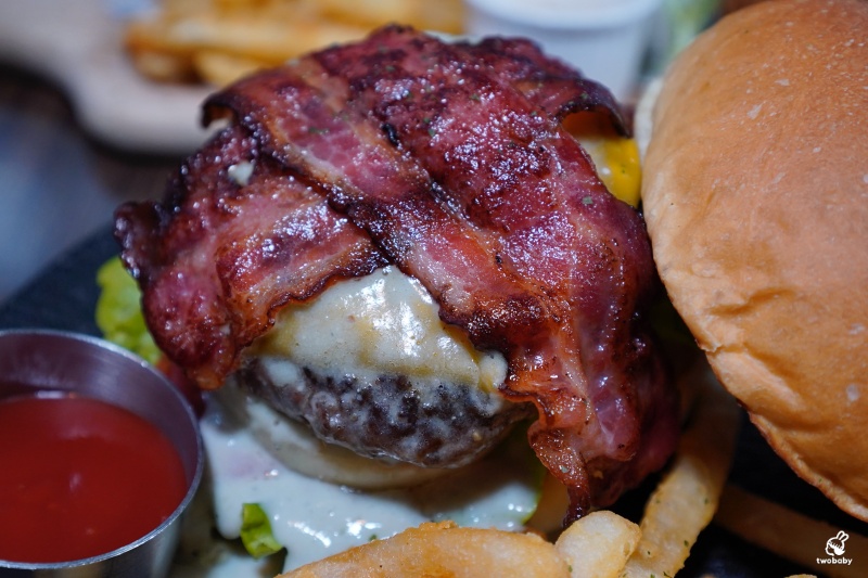 台北市大安區台北美式餐酒館推薦|ABV美式餐酒館敦化店 精釀啤酒300款 × 愛達荷州限定美食 × 美式經典必吃推薦