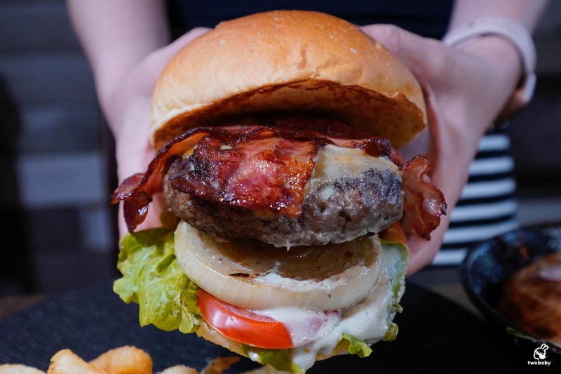 台北市大安區台北美式餐酒館推薦|ABV美式餐酒館敦化店 精釀啤酒300款 × 愛達荷州限定美食 × 美式經典必吃推薦