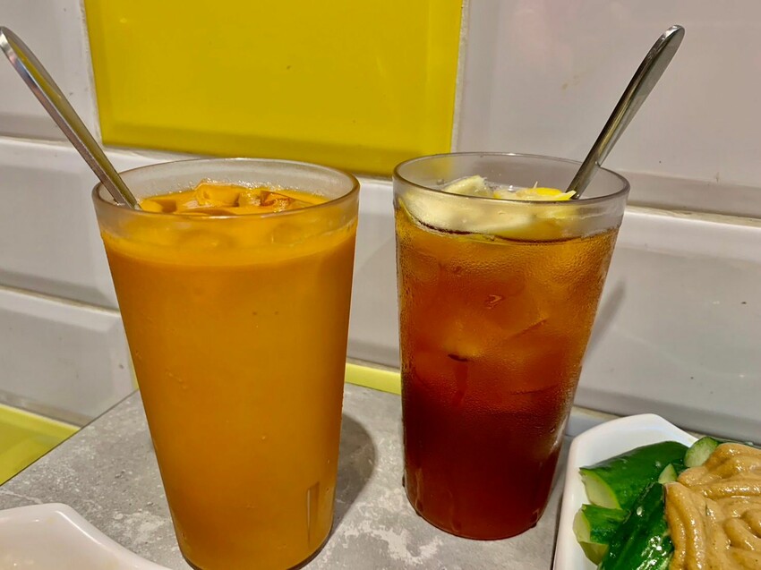 【台北】台北車站美食｜星島海南雞飯 超軟嫩滑Q大塊海南雞、濃郁浮誇叻沙海鮮麵 口味道地 料好實在