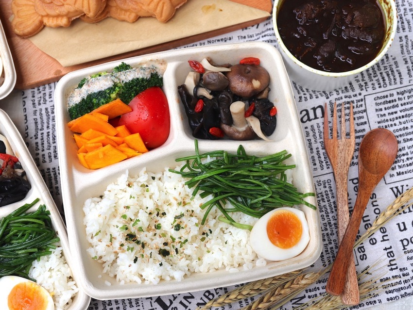 和牛涮 日式鍋物放題 台南中華西店：王品集團旗下的和牛涮涮火鍋吃到飽也推出外帶定食.和牛鍋物.讓你宅在家也能吃好又吃飽｜台南外帶外送美食推薦.Uber eats - 進食的巨鼠