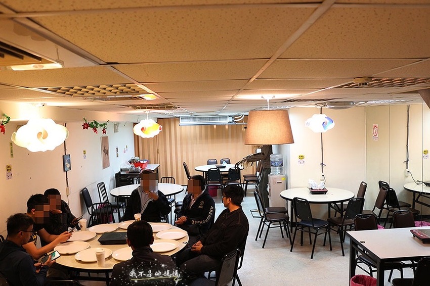 二月牌沙茶爐 新莊溫體豬火鍋,新莊溫體牛火鍋,新莊聯邦社區美食,幸福路口美食,嘟嘟房昌隆站停車,二月牌沙茶爐停車