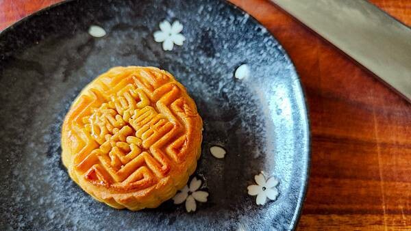 不需要加熱就會流沙！加熱之後還會爆漿！2022年必買的爆漿奶皇流芯！一口咬下，滿滿的鹹蛋黃的香味，讓人深