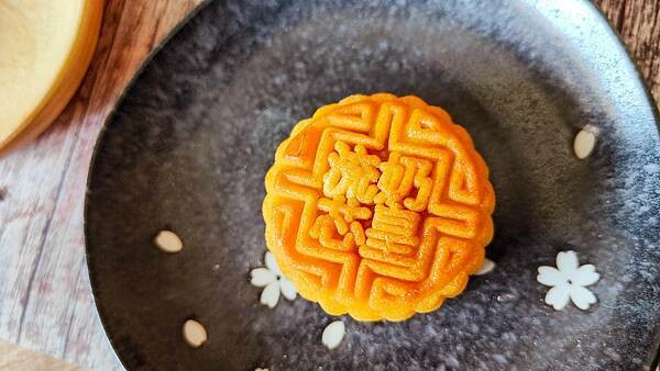 不需要加熱就會流沙！加熱之後還會爆漿！2022年必買的爆漿奶皇流芯！一口咬下，滿滿的鹹蛋黃的香味，讓人深