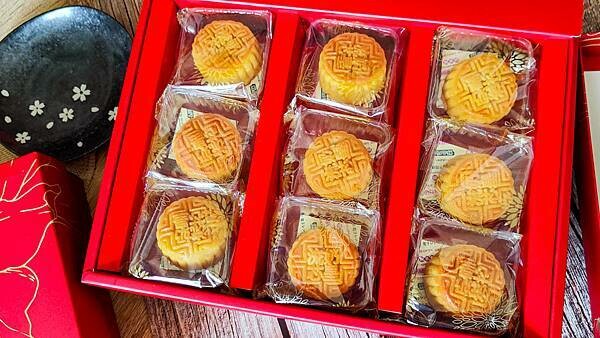 不需要加熱就會流沙！加熱之後還會爆漿！2022年必買的爆漿奶皇流芯！一口咬下，滿滿的鹹蛋黃的香味，讓人深