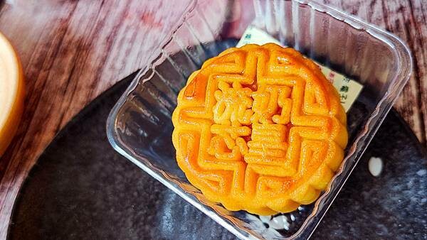 不需要加熱就會流沙！加熱之後還會爆漿！2022年必買的爆漿奶皇流芯！一口咬下，滿滿的鹹蛋黃的香味，讓人深