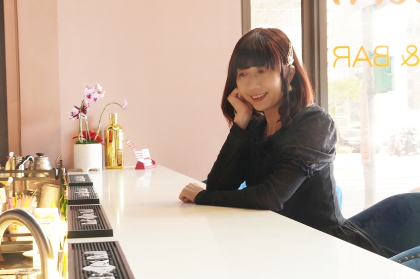 [ 新莊最美酒吧咖啡館 獨角獸unicorn.cafe.bar]白天是不限時咖啡館 晚上是微醺酒吧 下午茶套餐260元 給你偽出國的放鬆情調 - 安妮的天空