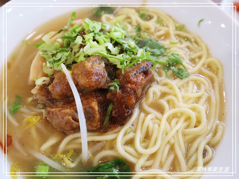 竹東邱記排骨酥麵-新竹/在地老店新裝潢.台式文青麵食館 - 潔絲蜜愛生活