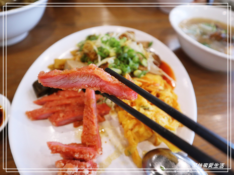 竹東邱記排骨酥麵-新竹/在地老店新裝潢.台式文青麵食館 - 潔絲蜜愛生活