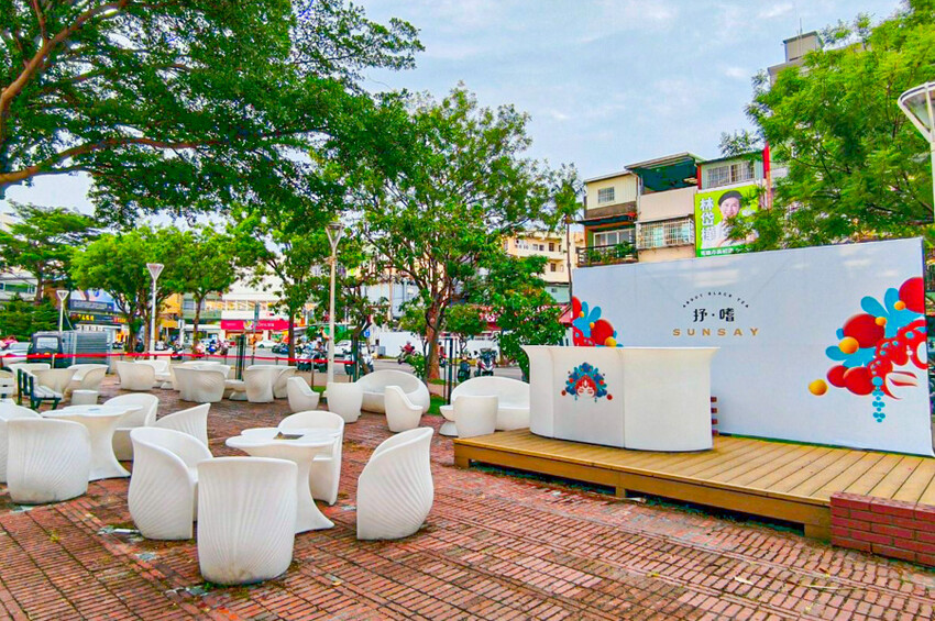 高雄最慵懶放鬆的露天景觀 抒嗜sunsay tea，品茶、休閒、哈拉聊天吃美食、表演駐唱、高雄最桑的所在 - 跟著尼力吃喝玩樂＆親子生活