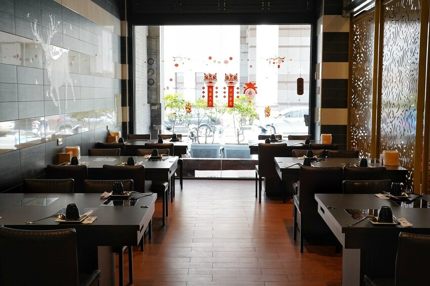 【彰化員林】平價個人鍋物推薦『神王鍋物料理』,套餐298元起,附餐、菜盤、自助吧飲料、明治冰淇淋皆為無限供應!超高CP值! - 阿華田的美食日記