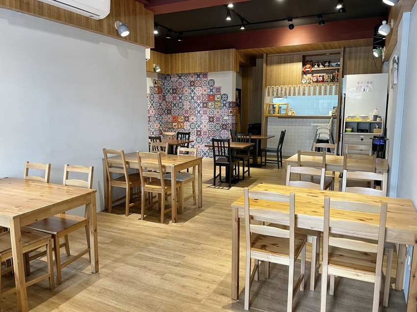 【苗栗頭份】文青風小吃推薦『臻嚐米食製作所』,販售各式古早味米食、麵食、湯品以及特色小菜!平價大份量推薦! - 阿華田的美食日記