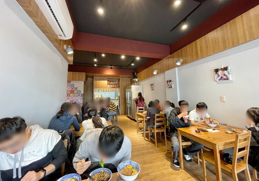 【苗栗頭份】文青風小吃推薦『臻嚐米食製作所』,販售各式古早味米食、麵食、湯品以及特色小菜!平價大份量推薦! - 阿華田的美食日記