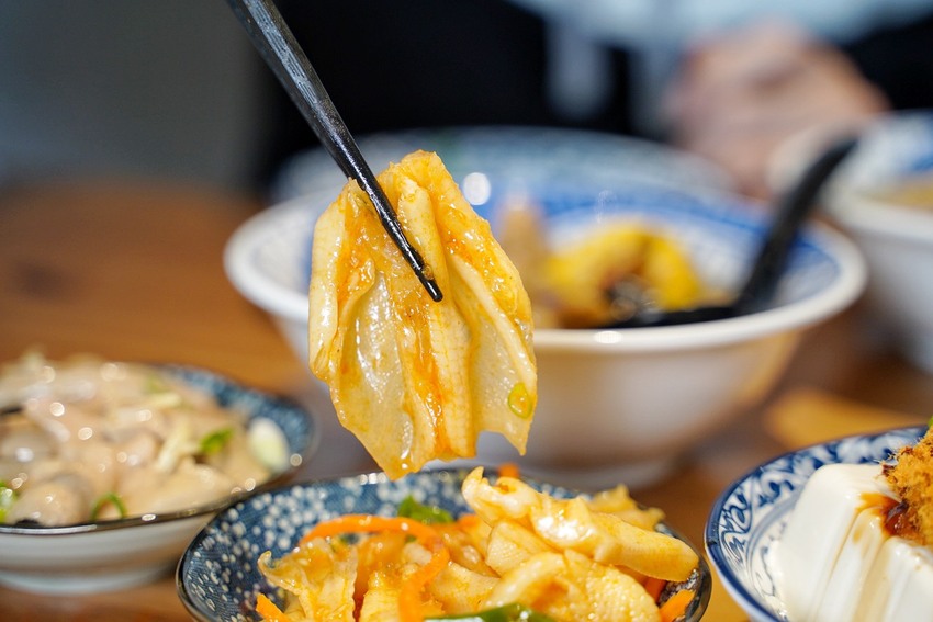 【苗栗頭份】文青風小吃推薦『臻嚐米食製作所』,販售各式古早味米食、麵食、湯品以及特色小菜!平價大份量推薦! - 阿華田的美食日記